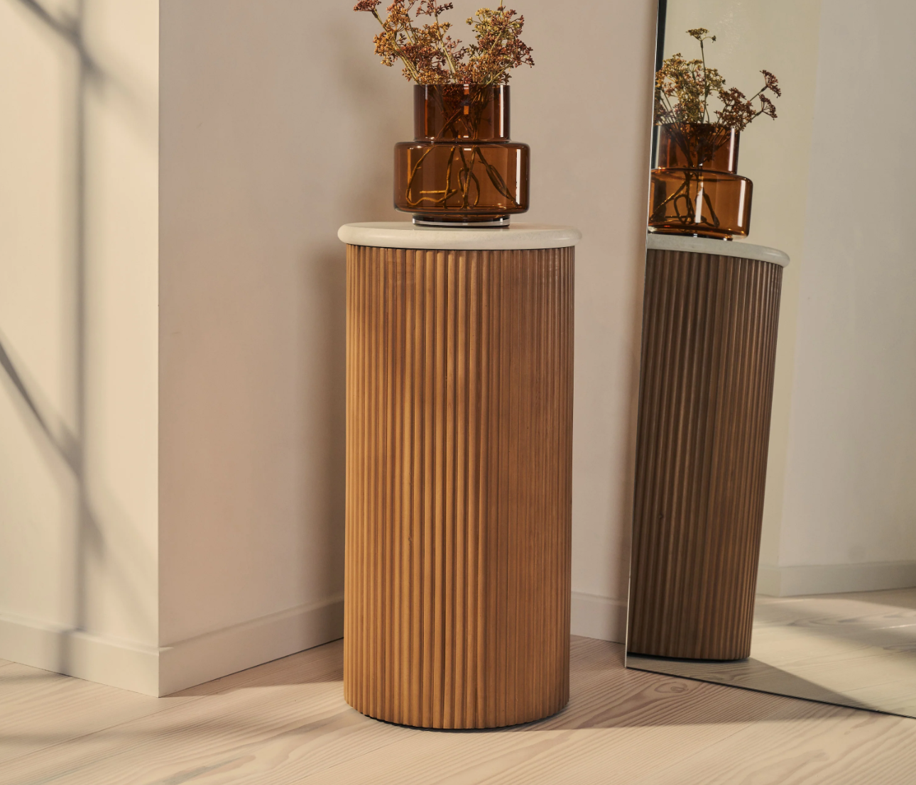 Cove Warm Wood Ribbed Plinth